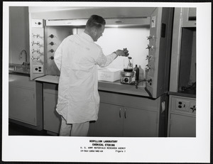 Beryllium laboratory, chemical etching