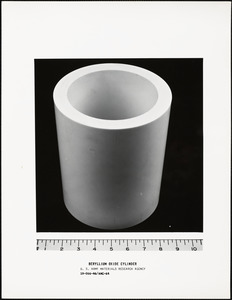 Beryllium oxide cylinder