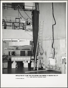 Installation of flight path for neutron slow chopper at reactor facility