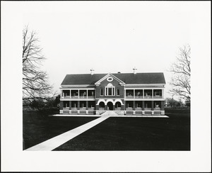 Barracks, officers' club, 1905