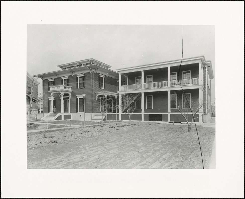 Sears farmhouse with 1917 hospital addition