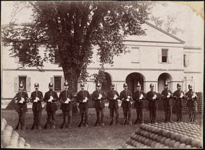 Watertown Arsenal guard detachment in dress uniform, circa 1895