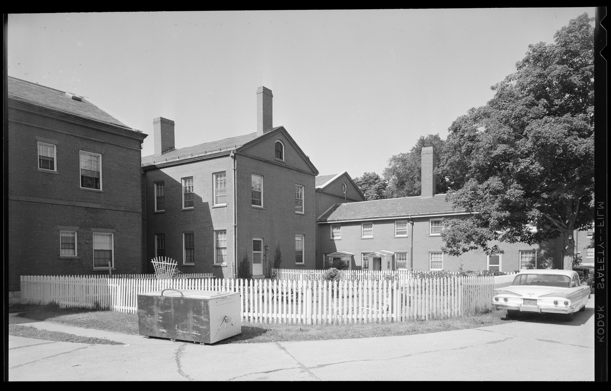 Quarters no. 112 and 113, rear