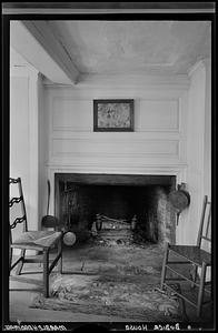 Marblehead, Old Bubier House Interior