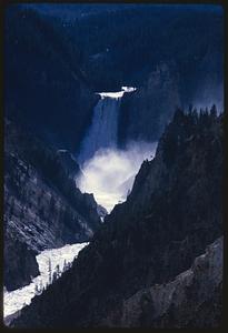 Lower Yellowstone Falls and beginning of Grand Canyon of the Yellowstone, Yellowstone National Park, Wyoming