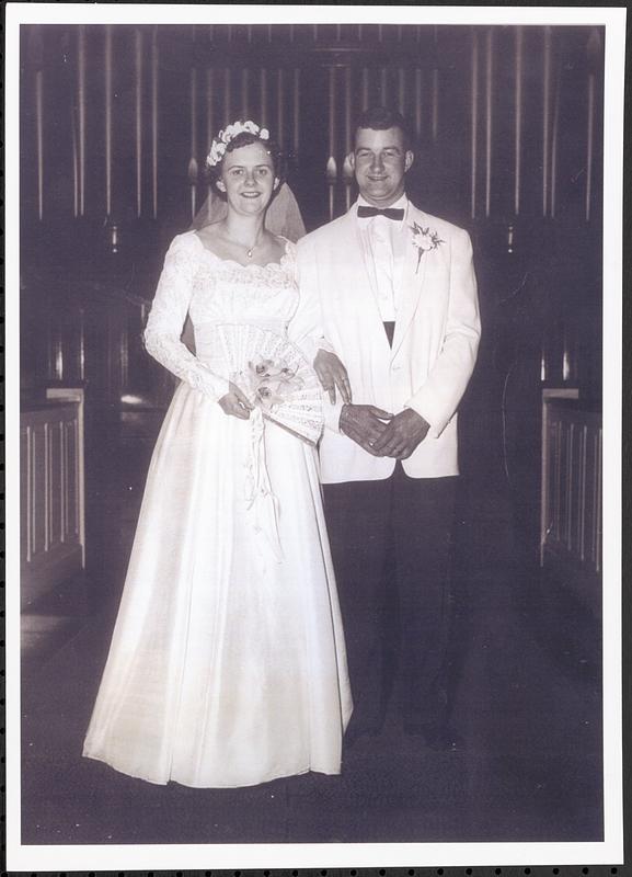 Wedding photograph of Lois and Roger Bean