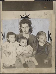 Mrs. Mary Ellis with Penny Adella, 2, Robert, 1, and Carleton, Jr., 3