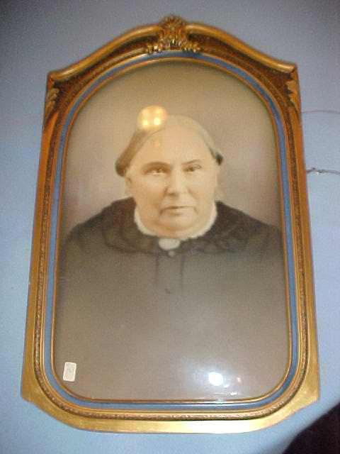 Photographic portrait of Eliza Gates