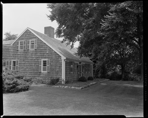 Dwight Hollister House, East Dennis