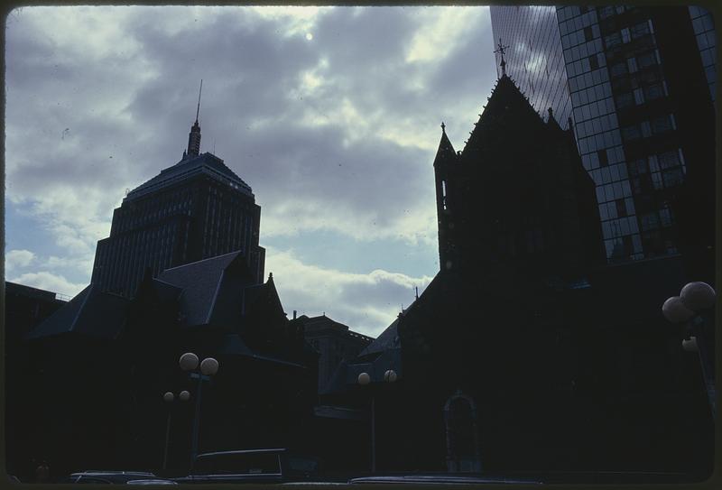 Copley Sq. 9 a.m. New John Hancock - wind damage