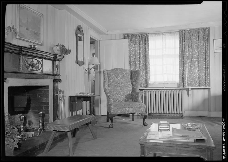 Sprague House, interior