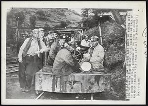 The Last Shift of Miners Leaving the Barton Mine of the Y. & O. Coal Co. as Lack of Railroad Cars Forced Shutdown of the Mine 12 Hours Ahead of Two-Week Coal Truce Expiration.