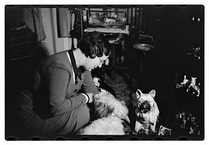 Miss Liddie A Livevey, collector of miniature dogs, 400, 1 live one