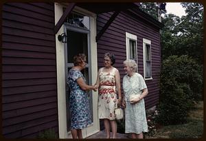 Women greeting each other on the bicentennial house tour