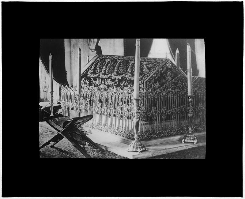 Turkey. Constantinople. Tomb of Sultan Mahmoud