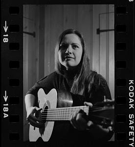 Beverly Stoops, guitarist and folk singer