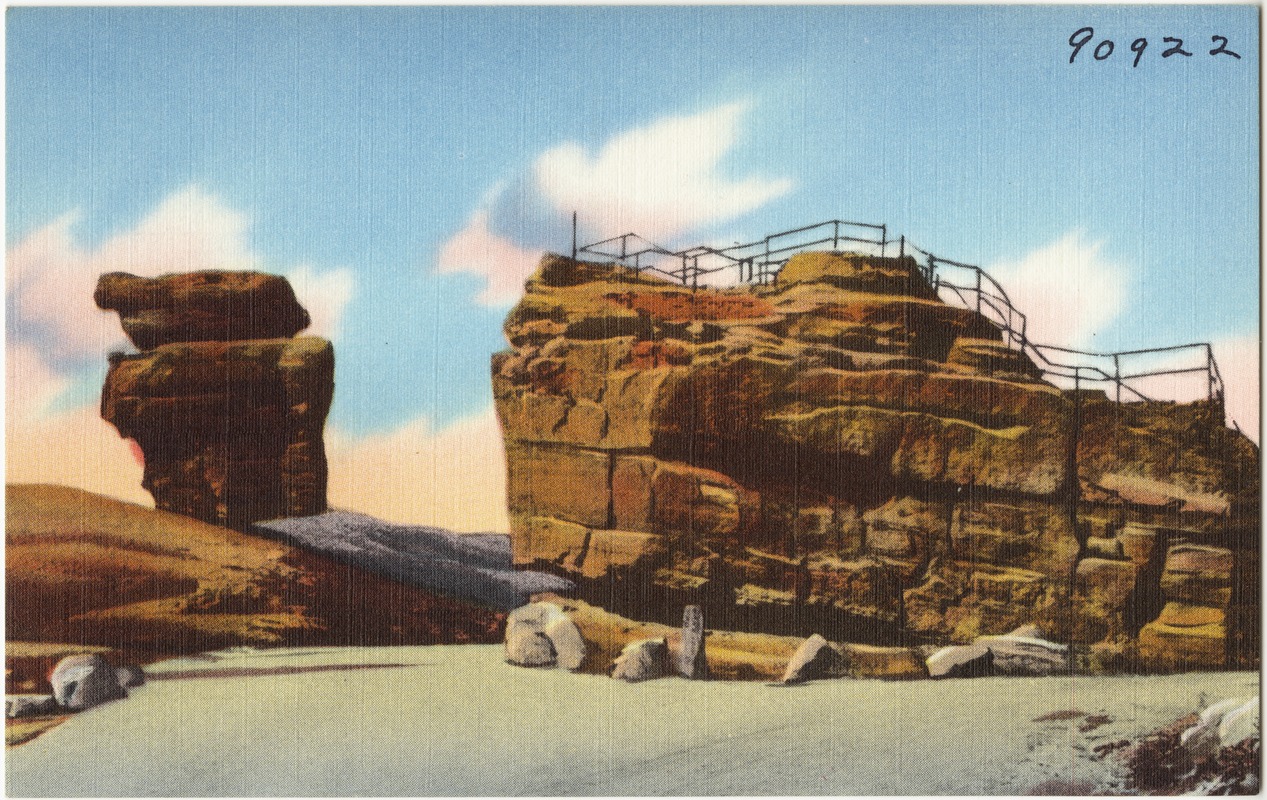 Balanced and Steamboat Rocks, Garden of the Gods, Pikes Peak region, Colorado.