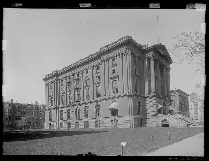 Museum of Natural History from Newbury Street