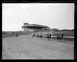 Harness racing, Rockingham, N. H.