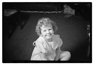 Collier Mrs. & 2 children