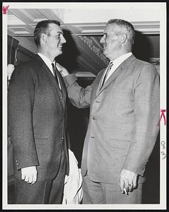 Al Kaline, Mgr. Bob Scheffing in Kenmore Hotel Lobby