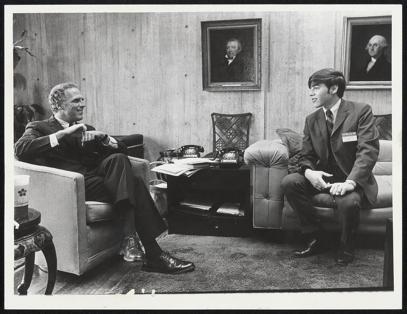 Man-to-Man Talk between two “mayors.” Boston Mayor Kevin White chats with student “Mayor” Nelson Sigelman of Hyde Park, student at English High, during first annual Student Government Day at City Hall.