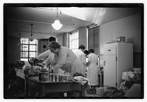 Cooking school at Traveler