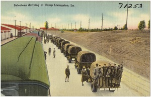 Selectees arriving at Camp Livingston, La.