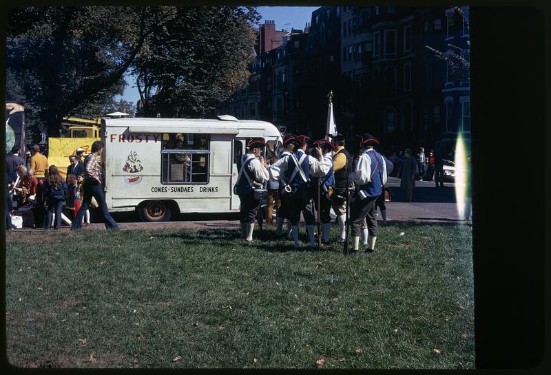 Chelmsford Colonial Minutemen, Boston Columbus Day Parade 1973