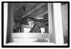 Crew of a ship