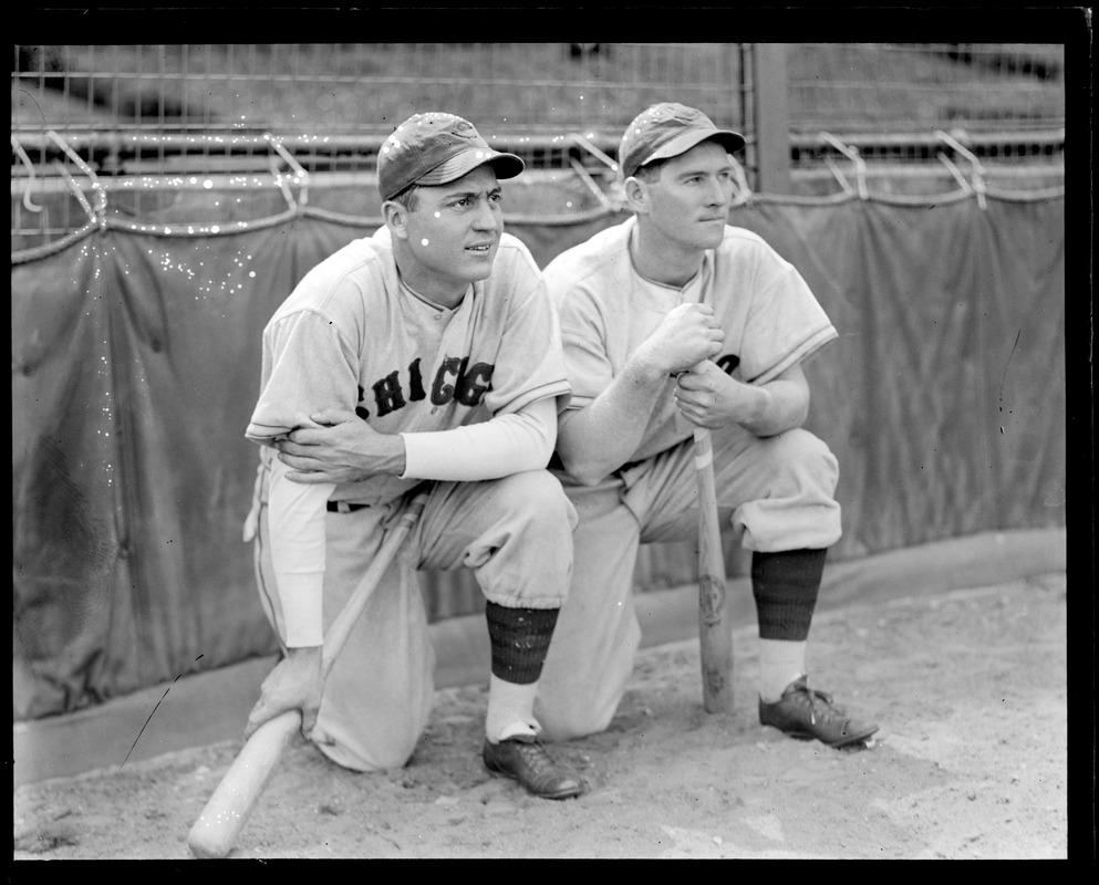 Billy Herman with Cubs teammate