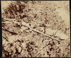 Dead Confederate at Fort Mahone