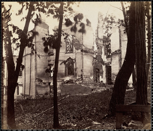 Ruins of Hotel at Farquhan [?] Springs