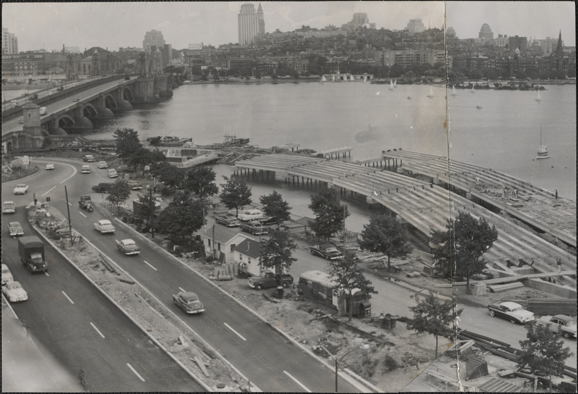 Memorial Drive at Longfellow Bridge