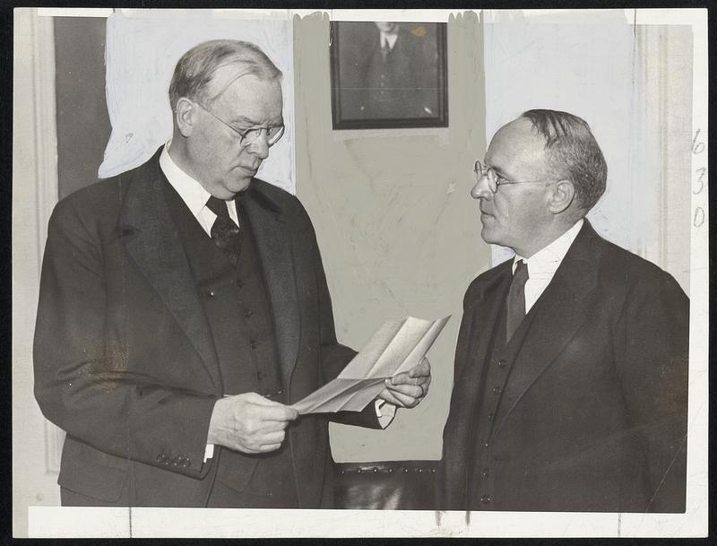 Mayor Mansfield accepts invitation to open the first Boston Book Fair from Richard F. Fuller, president of the board of trade of Boston Book Merchants, which is sponsoring the fair in conjunction with the Herald-Traveler and the publishers. Talks by noted authors and scores of exhibits will feature the fair which will be held the week of Nov. 8 in the Herald-Traveler building auditorium. Mayor Mansfield has designated that week as "Boston Book Week."