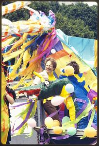Boston - Hatch Shell: Spectators look over boats, Dragon Boat Fest 1982