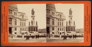 Monument & city hall