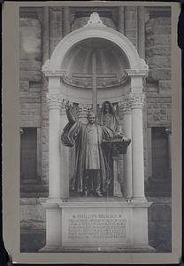 Phillips Brooks statue by Augustus Saint-Gaudens