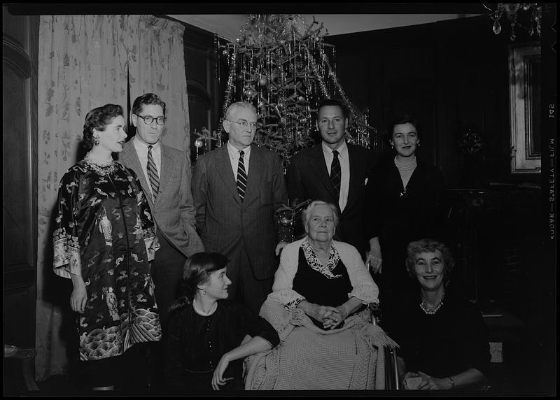 Group in front of Christmas tree