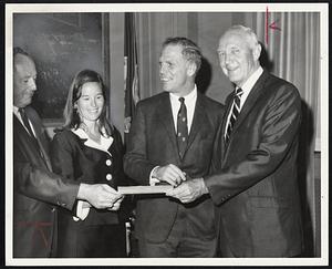 Sears Roebuck Gift to Boston’s Summerthing, $1000, is presented to city. From left, Robert P. Tibor, general manager of the catalog order plant, Mrs. Katharine D. Kane, director of Boston’s Neighborhood Festival, Mayor White, and Robert K. Wilson, general manager of Sears stores in eastern Massachusetts.