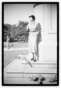 Models posing, Boston Common