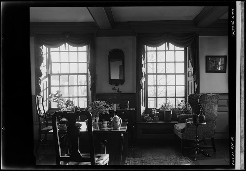 Derby House, Salem: interior