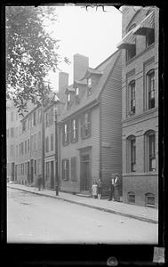 Boston street view (possibly Beacon Hill)