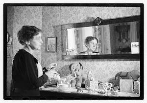 Shumaker, Mrs. James H. (Nellie) collector of miniature elephants
