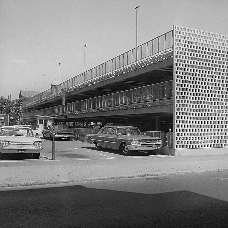 Kerwin Parking Garage, Avenue, New Bedford Digital Commonwealth