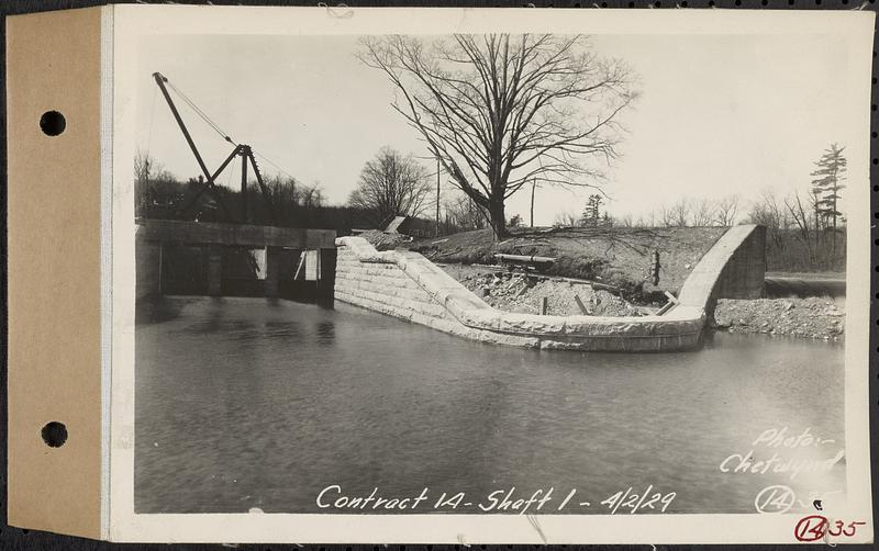 Contract No. 14, East Portion, Wachusett-Coldbrook Tunnel, West Boylston, Holden, Rutland, wing wall and dam at outlet channel, Shaft 1, West Boylston, Mass., Apr. 2, 1929