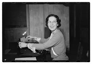 Miss Mabel Goguem typewriter demonstration