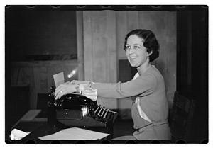 Miss Mabel Goguem typewriter demonstration