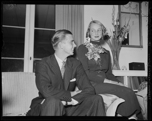 John Roosevelt engaged to Anne Clark