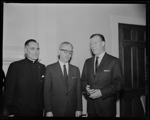Arthur J. Goldberg, center, chats with Rev. Theodore M. Hesburgh, near left, and Jack Lescoulie, far right and another man